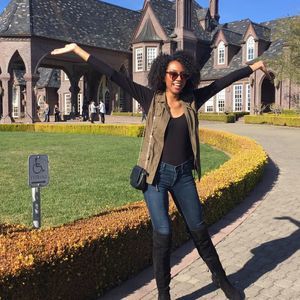 Meet your Posher, Lauren